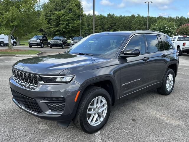 2025 Jeep Grand Cherokee GRAND CHEROKEE LAREDO X 4X2