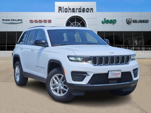 2025 Jeep Grand Cherokee GRAND CHEROKEE LAREDO X 4X2