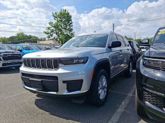 2025 Jeep Grand Cherokee GRAND CHEROKEE L LAREDO X 4X4