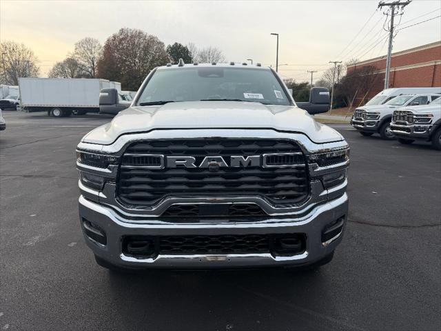 2025 RAM Ram 3500 Chassis Cab RAM 3500 TRADESMAN CREW CAB CHASSIS 4X4 60 CA 2025 RAM Ram 3500 Chassis Cab RAM 3500 TRADESMAN CREW CAB CHASSIS 4X4 60 CA