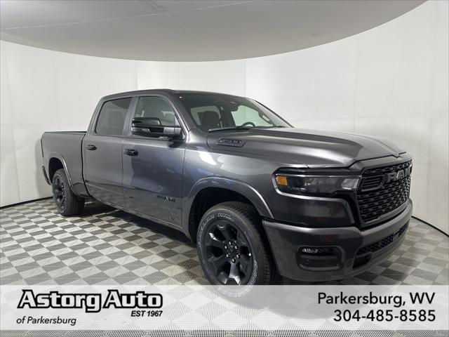 2025 RAM Ram 1500 RAM 1500 BIG HORN CREW CAB 4X4 64 BOX