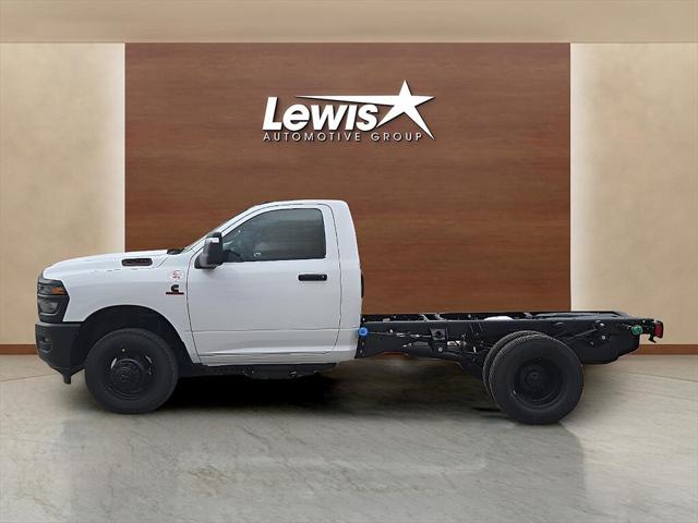 2025 RAM Ram 3500 Chassis Cab RAM 3500 TRADESMAN CHASSIS REGULAR CAB 4X4 60 CA
