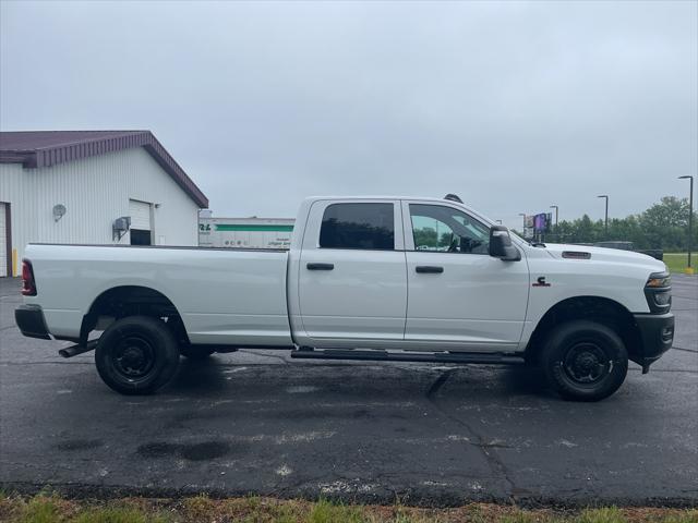 2025 RAM Ram 2500 RAM 2500 TRADESMAN CREW CAB 4X4 8 BOX