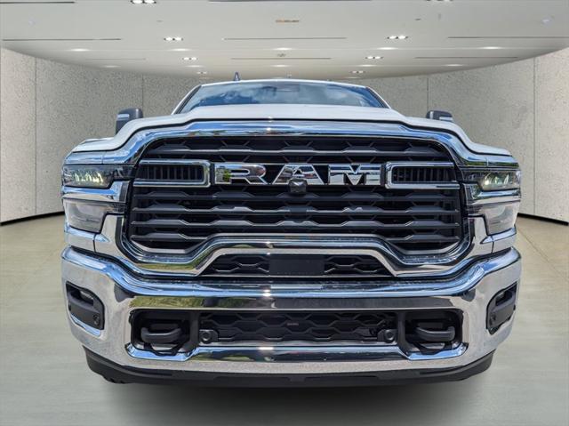 2025 RAM Ram 2500 RAM 2500 TRADESMAN CREW CAB 4X4 8 BOX