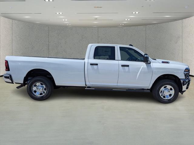 2025 RAM Ram 2500 RAM 2500 TRADESMAN CREW CAB 4X4 8 BOX
