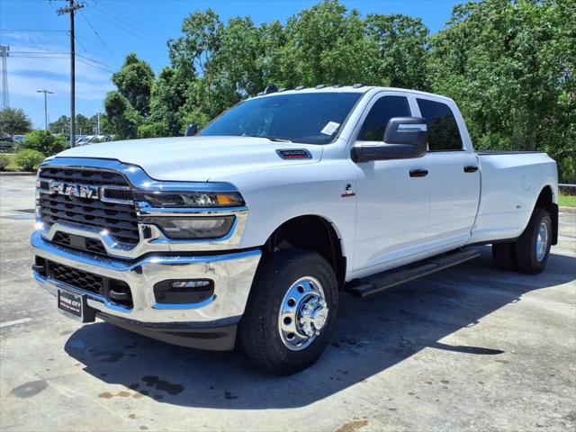 2025 RAM Ram 3500 RAM 3500 TRADESMAN CREW CAB 4X4 8 BOX