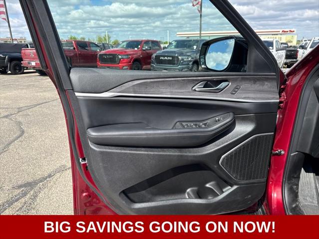 2025 Jeep Grand Cherokee Limited 4x4