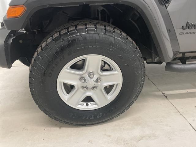 2022 Jeep Gladiator Sport S 4x4