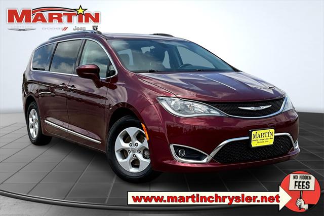 2017 Chrysler Pacifica Touring-L Plus