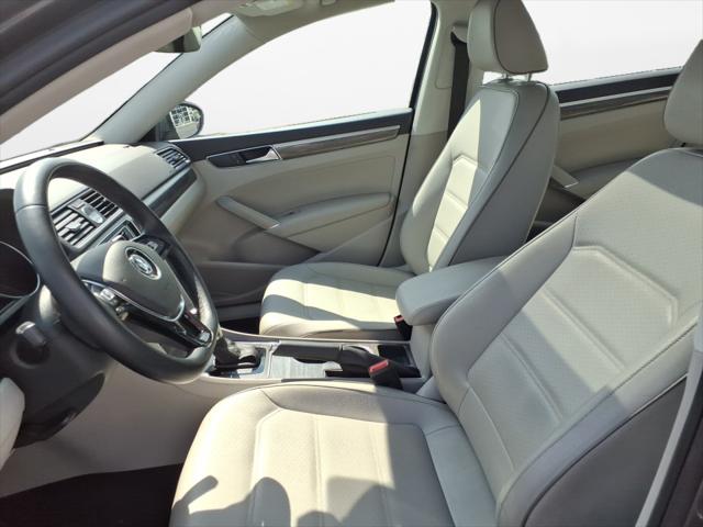 2017 Volkswagen Passat 1.8T SE
