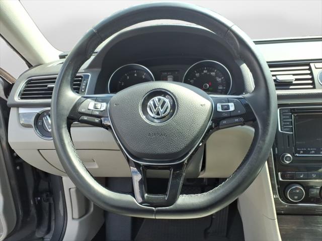 2017 Volkswagen Passat 1.8T SE