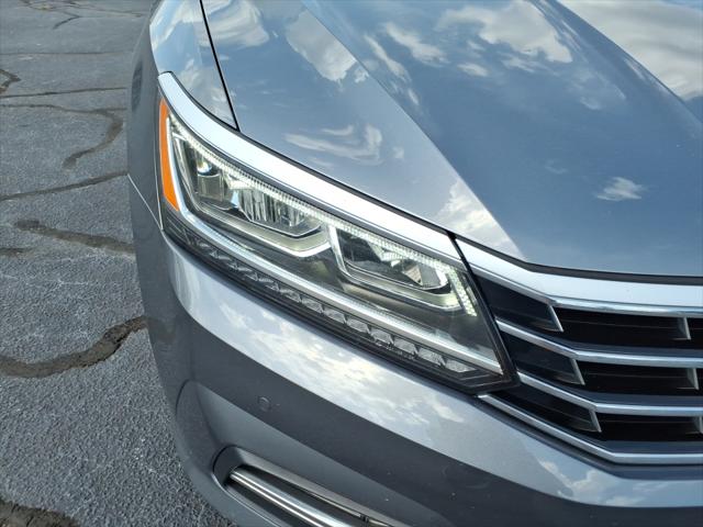 2017 Volkswagen Passat 1.8T SE