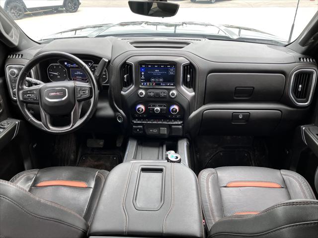 2022 GMC Sierra 2500HD 4WD Crew Cab Standard Bed AT4