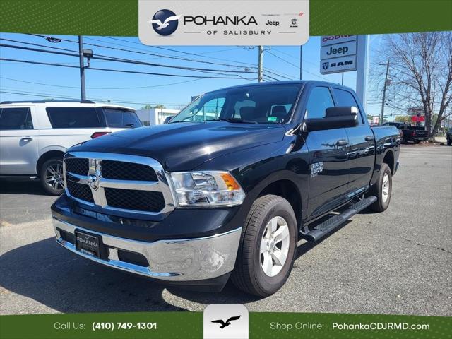 2022 RAM 1500 Classic SLT Crew Cab 4x4 57 Box