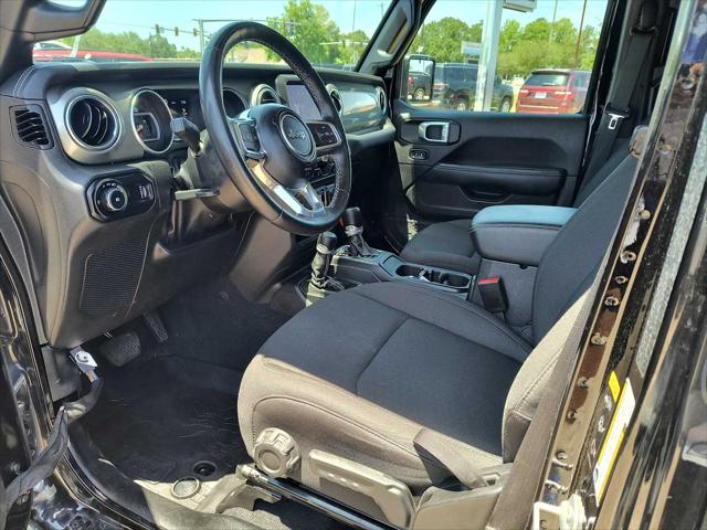 2023 Jeep Wrangler 4-Door Sahara 4x4