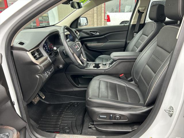 2023 GMC Acadia AWD Denali