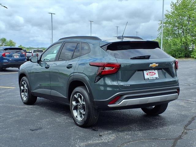 2025 Chevrolet Trax FWD LT