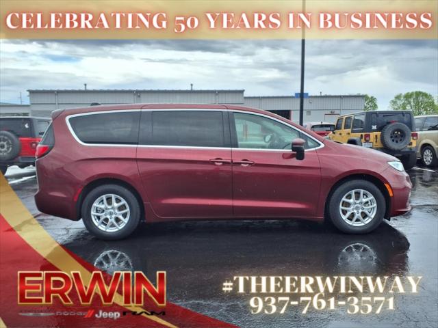2023 Chrysler Pacifica Touring L