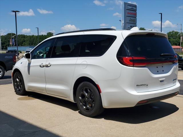2021 Chrysler Pacifica Hybrid Touring