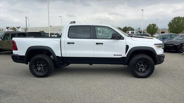 2025 RAM Ram 1500 RAM 1500 RHO CREW CAB 4X4 57 BOX