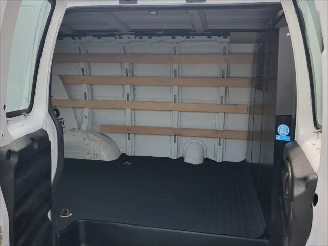 2023 Chevrolet Express Cargo Van RWD 2500 Regular Wheelbase WT