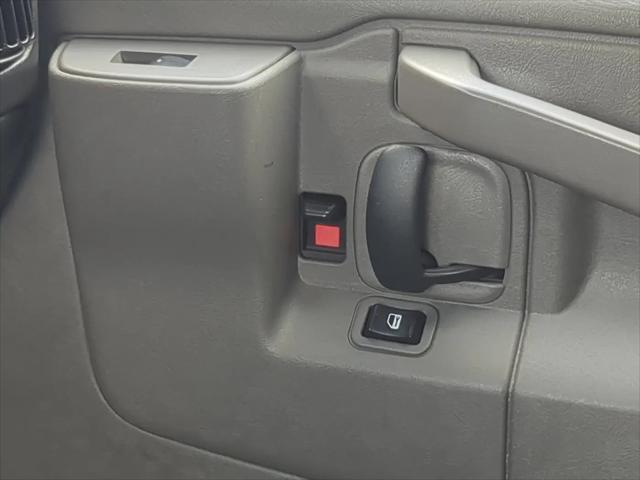 2023 Chevrolet Express Cargo Van RWD 2500 Regular Wheelbase WT
