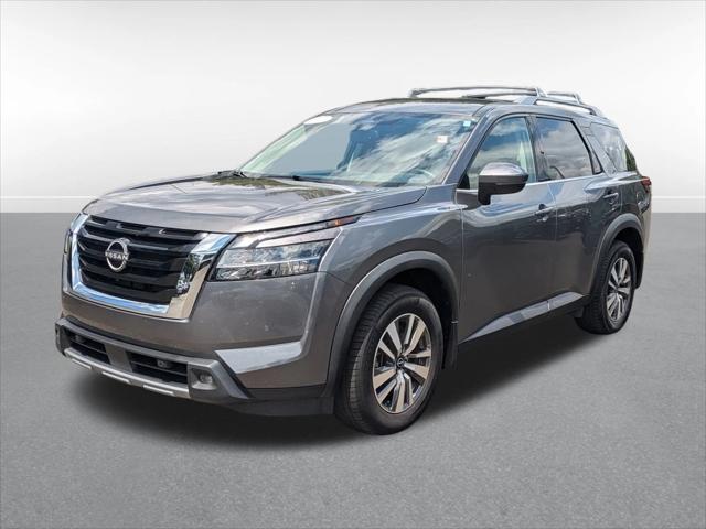 2022 Nissan Pathfinder SL 4WD