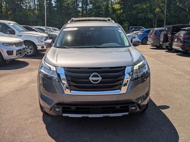 2022 Nissan Pathfinder SL 4WD
