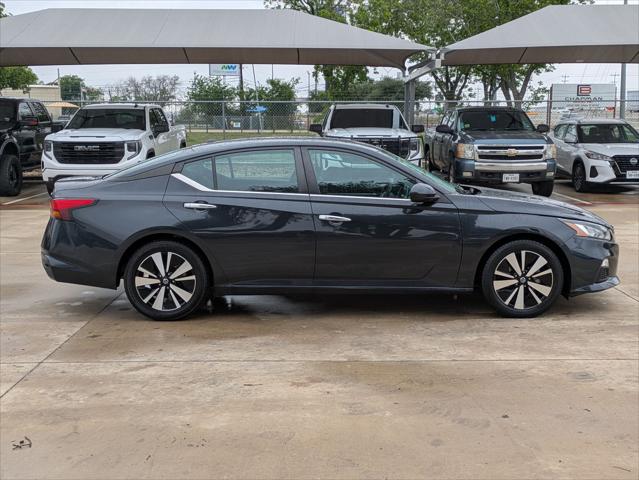 2022 Nissan Altima SV FWD