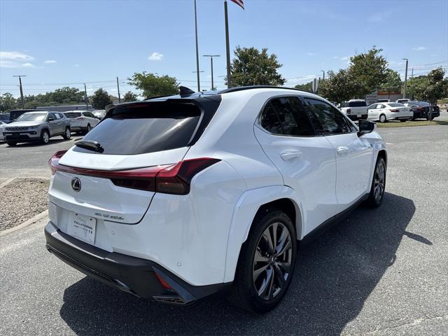 2024 Lexus UX 250h F SPORT Handling