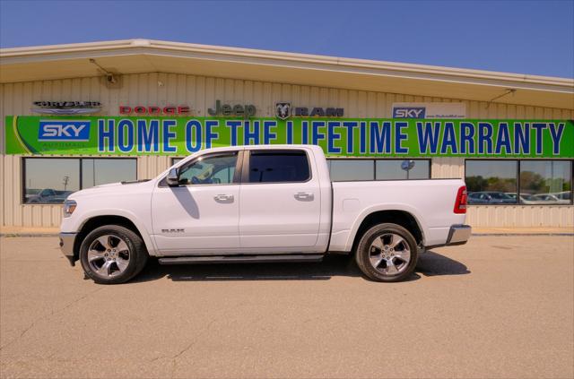 2020 RAM 1500 Laramie Crew Cab 4x4 57 Box