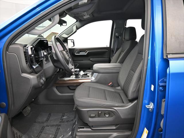 2023 Chevrolet Silverado 1500 2WD Crew Cab Short Bed RST