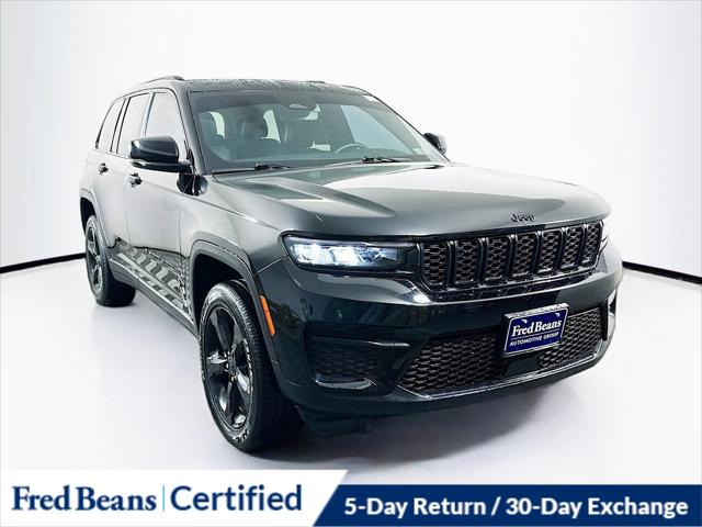 2022 Jeep Grand Cherokee Altitude 4x4