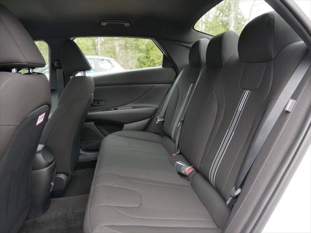 2025 Hyundai Elantra Hybrid SEL Sport