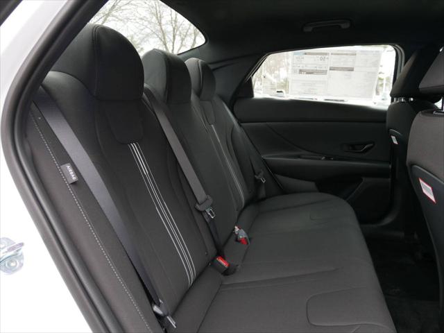2025 Hyundai Elantra Hybrid SEL Sport