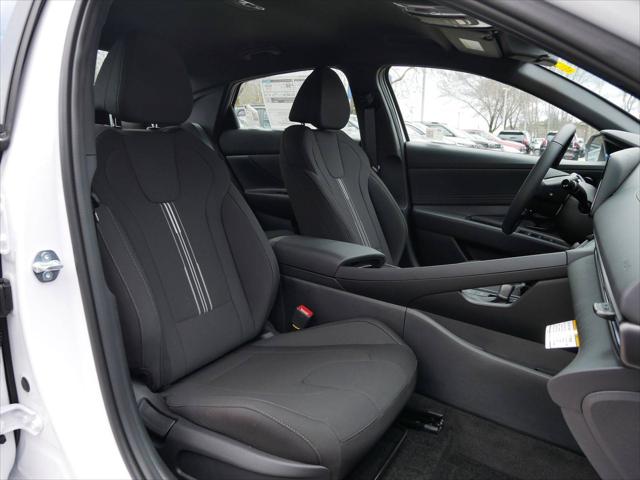 2025 Hyundai Elantra Hybrid SEL Sport