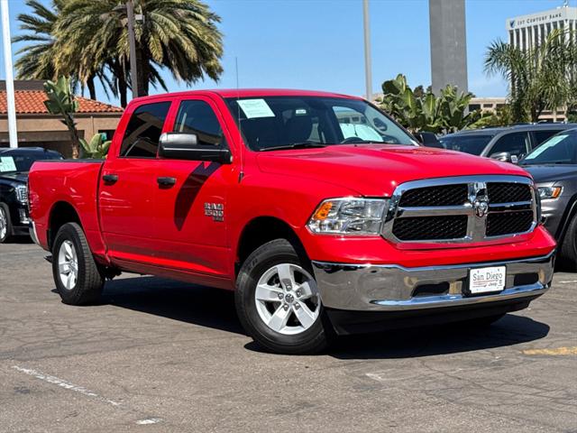 2023 RAM 1500 Classic SLT Crew Cab 4x4 57 Box