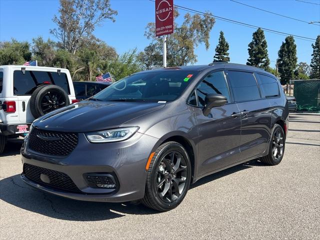 2021 Chrysler Pacifica Touring L