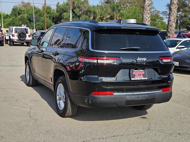 2023 Jeep Grand Cherokee L Laredo 4x4