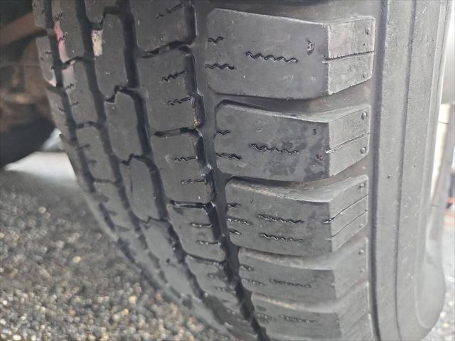 2000 Toyota Land Cruiser Base