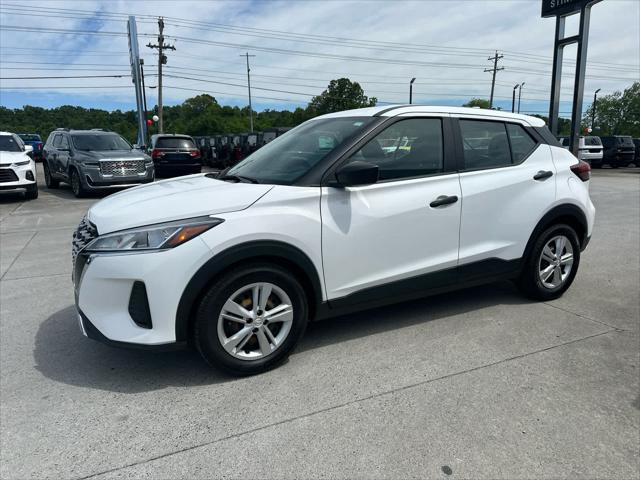 2022 Nissan Kicks S Xtronic CVT