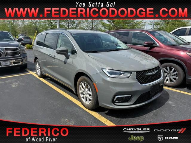 2022 Chrysler Pacifica Touring L
