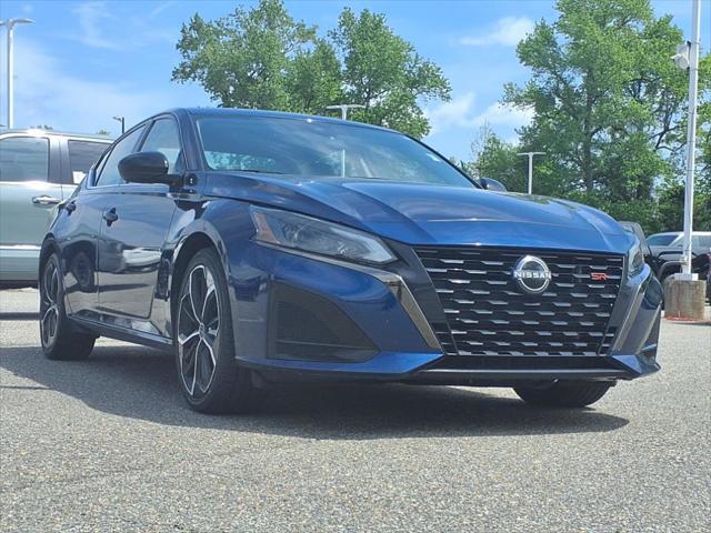 2023 Nissan Altima SR FWD