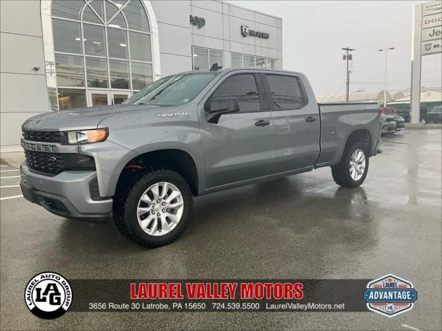 2020 Chevrolet Silverado 1500 4WD Crew Cab Standard Bed Custom