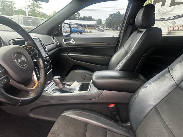 2021 Jeep Grand Cherokee Laredo X 4x4
