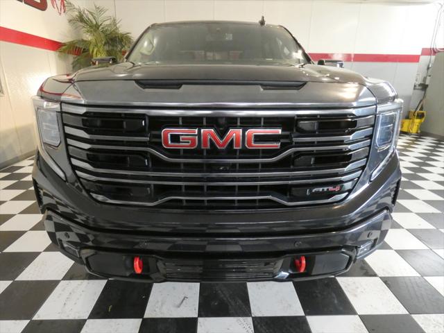 2024 GMC Sierra 1500 4WD Crew Cab Standard Box AT4