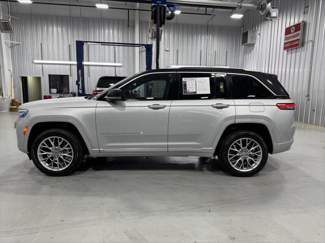 2023 Jeep Grand Cherokee Summit 4x4