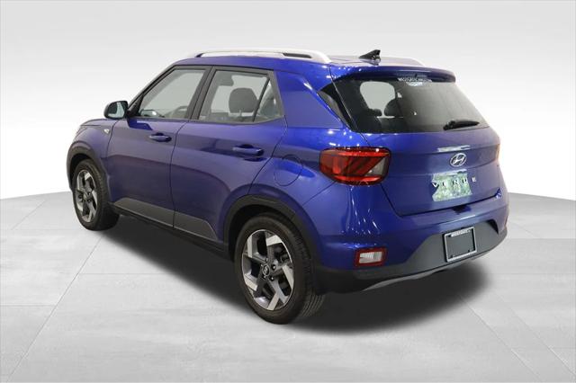 2022 Hyundai Venue SEL
