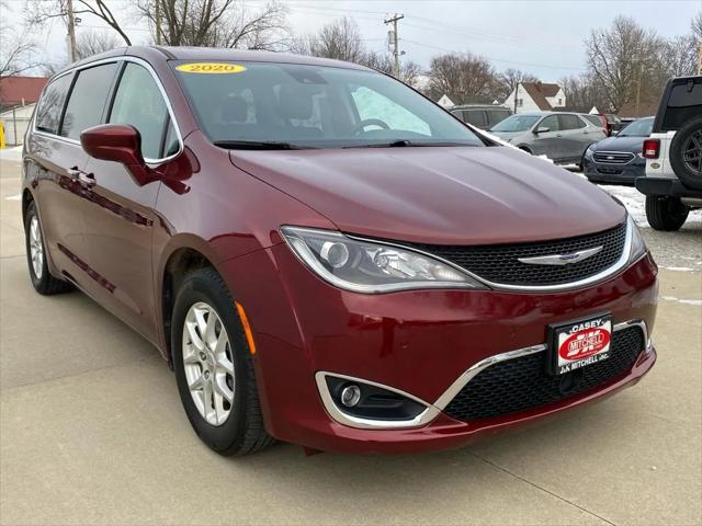 2020 Chrysler Pacifica Touring