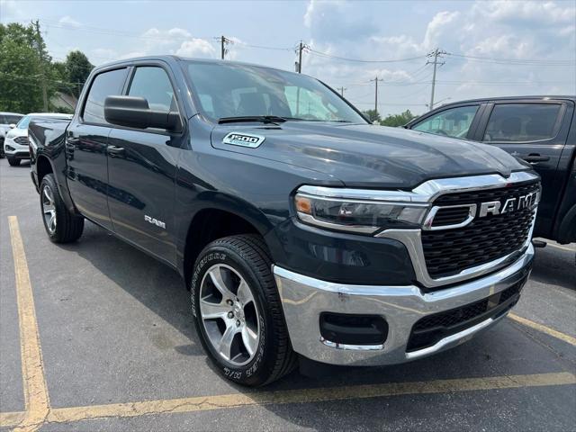 2025 RAM Ram 1500 RAM 1500 TRADESMAN CREW CAB 4X4 57 BOX 2025 RAM Ram 1500 RAM 1500 TRADESMAN CREW CAB 4X4 57 BOX